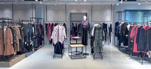 90后女孩開實(shí)體服裝店半年月入上萬(wàn)，女裝零售業(yè)如何突圍？